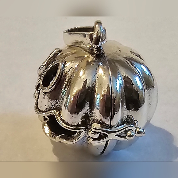 Halloween Silver Color Pumpkin Cage with 10mm Black Obsidian Gemstone Necklace - Picture 3 of 11